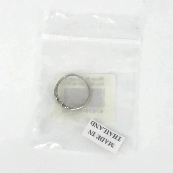 925 Sterling Silver Butterfly Toe Ring XS Adjustable Beach Jewelry NWT - Picture 3 of 8